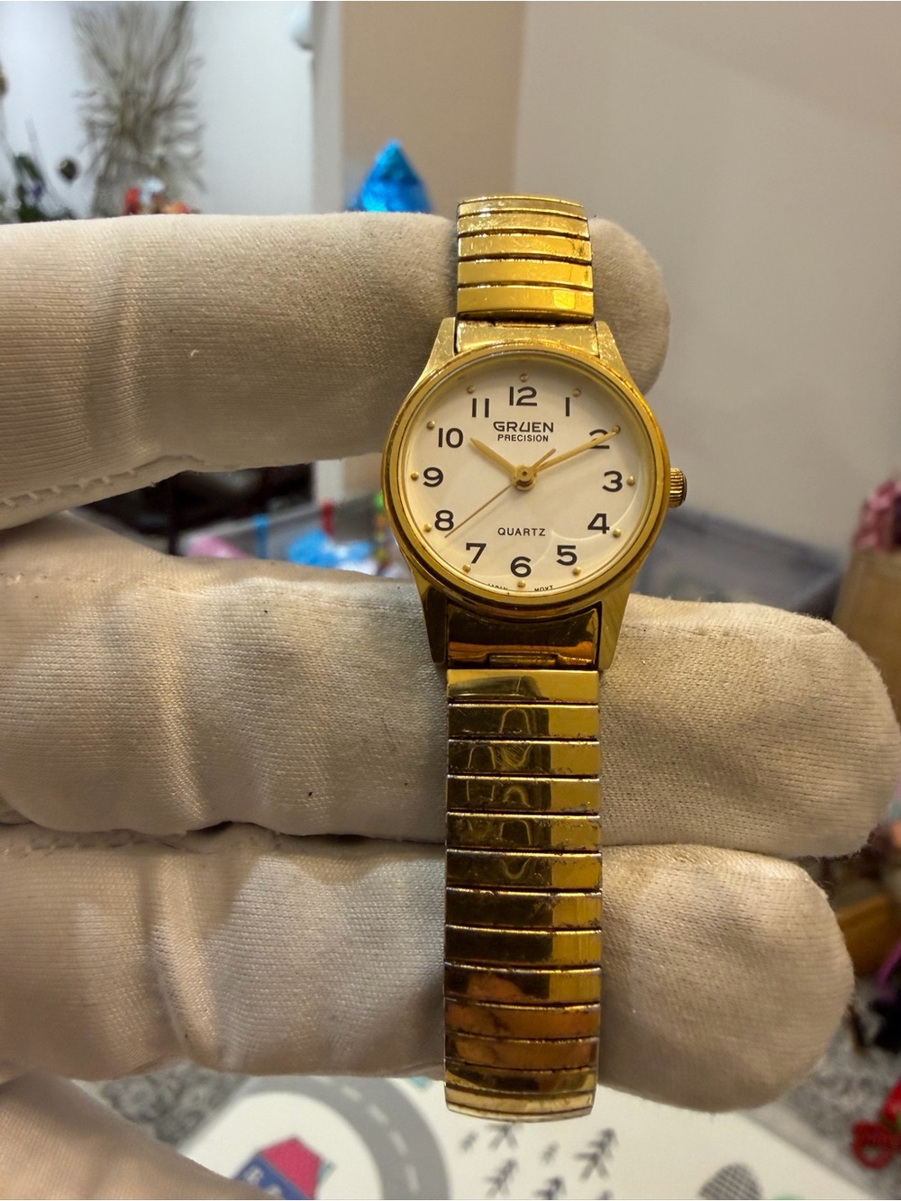 Gruen Precision Vintage Women's Gold Tone Watch - Easy Read Stretch Band